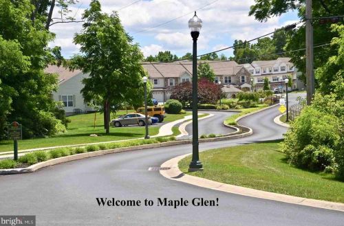 130 Mapleton Blvd, Harrisburg, PA 17112-3636
