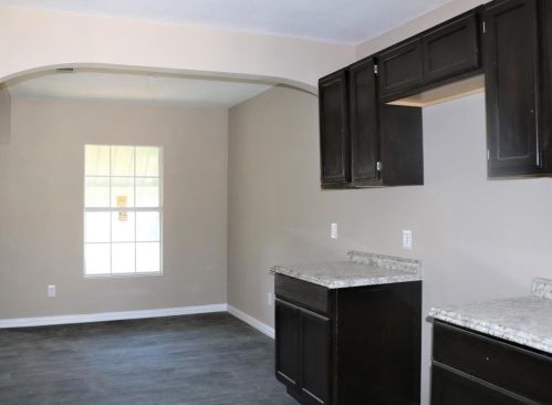 3201 Mitchell Blvd, Fort Worth TX  76105-4644 exterior