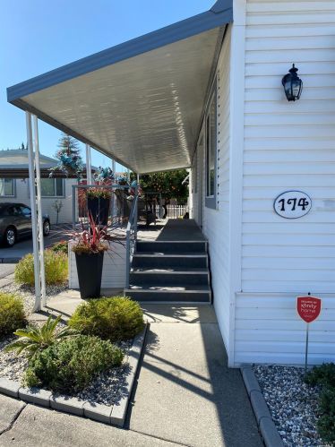 174 Lemon Tree Cir, Vacaville, CA 95687-3221