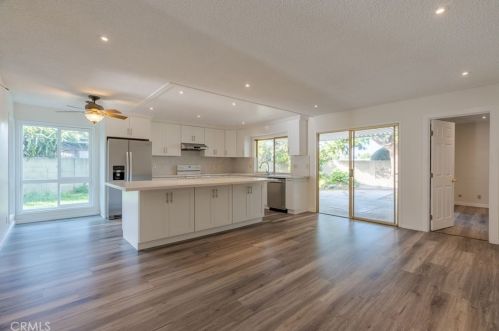 1641 Carnelian St, Anaheim CA  92802-2416 exterior