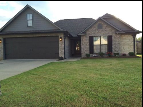 111 Allye Ave, Mooreville, MS 38857-6009