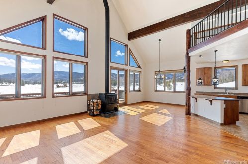 33632 Seneca Trl, Oak Creek, CO 80467-8554