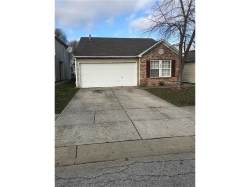 680 Fern St, Greenfield, IN 46140-7525