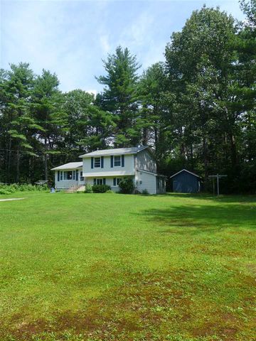 31 Emerald Ln, Hillsboro, NH 03244-4913