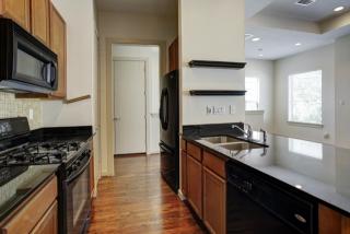 4036 Center St, Houston TX  77007-5610 exterior