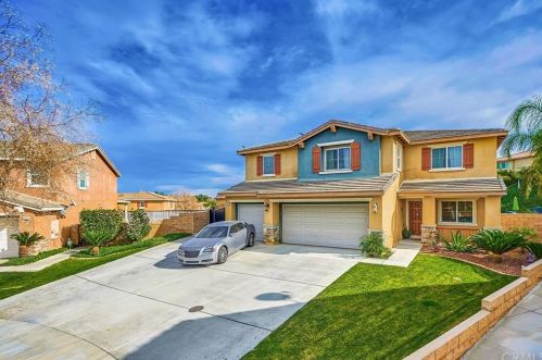 9436 Darby Ct, Riverside, CA 92508-9303