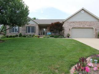 114 Wild Rose Dr, Belleville, IL 62221-4390