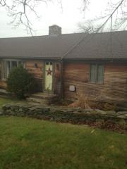 97 Leroy Ave, Warwick, RI 02889-6328