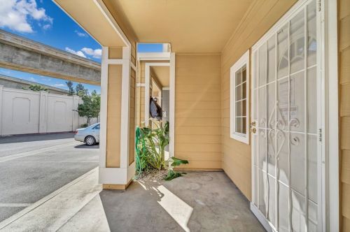 779 Bonita Pl, San Jose, CA 95116-3385