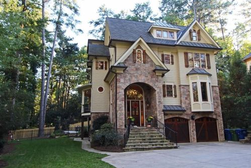 967 Canter Rd, Atlanta, GA 30324-2536