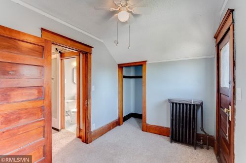 946 Cook Ave, Saint Paul MN  55106-3235 exterior