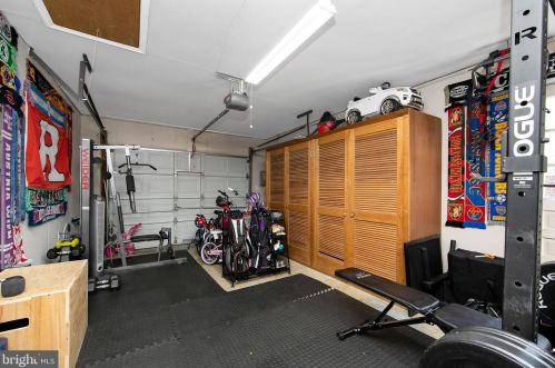 299 Maple Ave, Haddonfield NJ 08033-1436 exterior