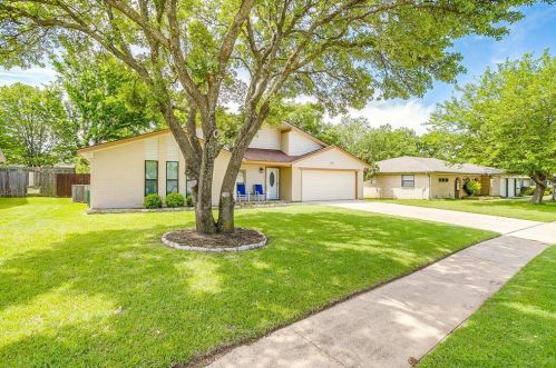 8720 Main St, Fort Worth, TX 76182-4230