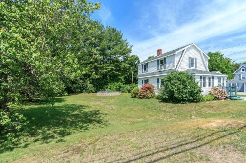 359 High St, Somersworth, NH 03878-1416