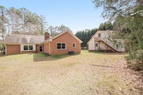 3565 Ebenezer Rd, Conyers GA  30094-3411 exterior