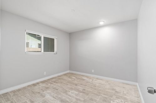 8188 Sherwood Pl, Riverside CA  92504-3440 exterior