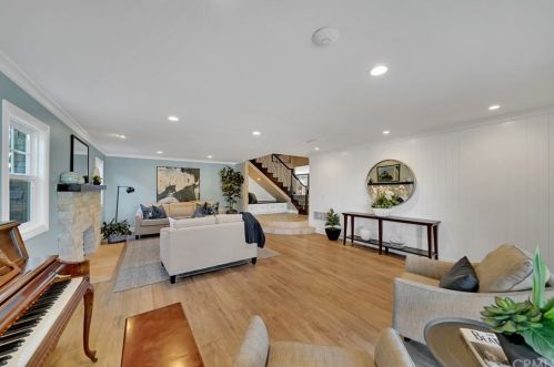 8588 Trinity River Cir, Santa Ana CA 92708-5535 exterior