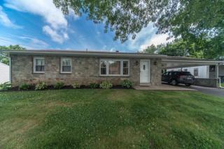 1673 Susan Ave, Lancaster, PA 17602-3956