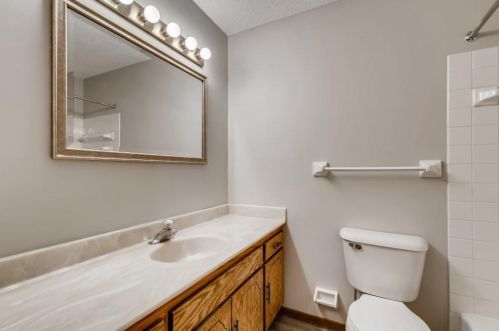 1440 Granada Ave, Saint Paul MN  55128-5810 exterior