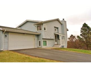 18150 Covington Path, Hopkins, MN 55345-6250