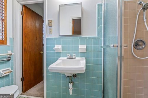 4898 Highway 155, Stockbridge GA  30281-2324 exterior