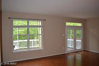 47607 Comer Sq, Dulles VA  20165-7460 exterior