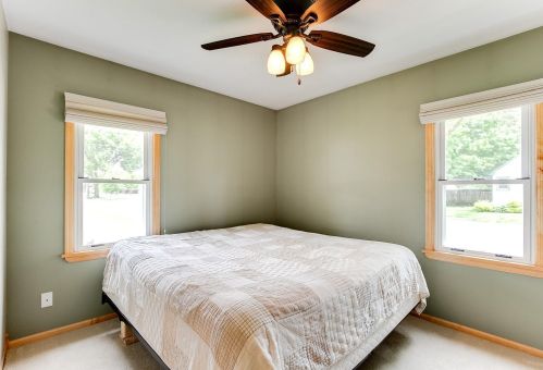 2495 13th Ave, Saint Paul MN  55109-2437 exterior