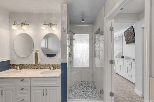 450 25 St, Upland CA 91784-8338 exterior