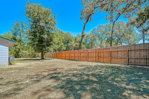 16723 Lk Cir, Conroe TX  77302-5343 exterior