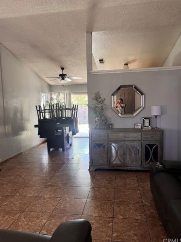 145 Appletree Dr, Perris, CA 92571-2791