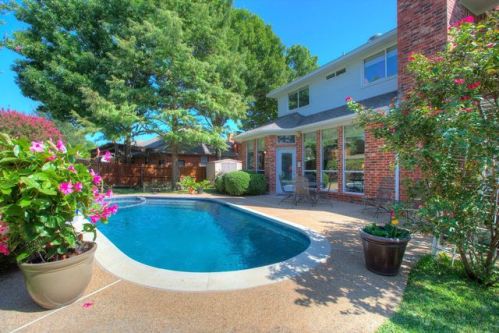 324 Harbor Landing Dr, Rockwall, TX 75032-2413
