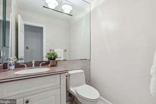 2012 Kings House Rd, Silver Spring MD 20905-4224 exterior