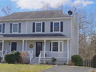 4741 Wren Ct, Charlottesville, VA 22911-8387