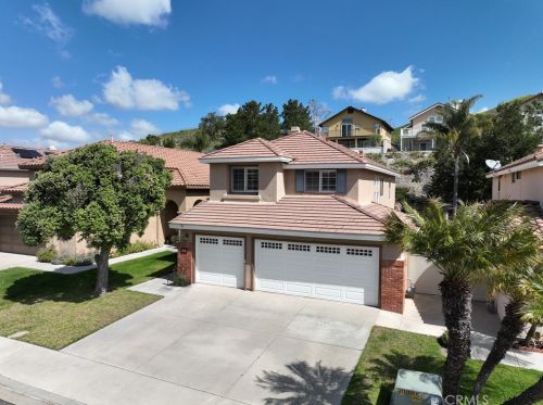 15 Montecilo, El Toro, CA 92610-1733