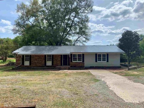 1825 Foote Mcclellan Rd, Hull, GA 30646-3800