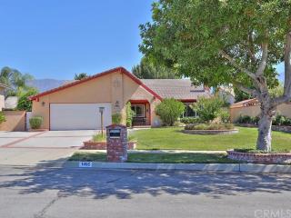 1405 Sylvia Ct, Upland, CA 91786-2558