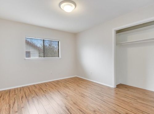8114 Cache Dr, Austin TX  78749-3824 exterior