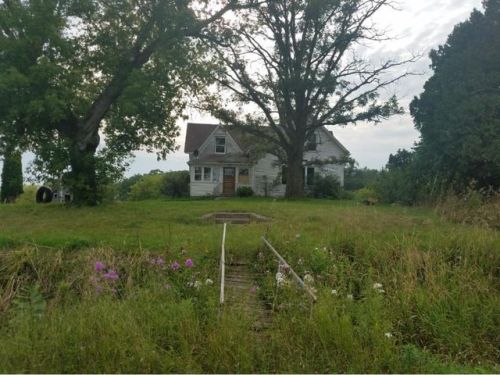 31448 Durant St, Spectacle Lake, MN 55008-6798