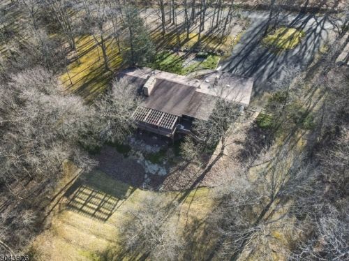 16 Broadview Rd, Millington, NJ 07946-1821