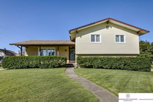 202 Mayne St, Valley, NE