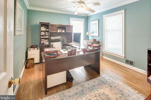 611 Cpe Mckinsey Dr, Severna Park MD 21146-4058 exterior