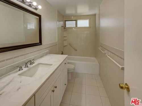 624 Hilda St, Anaheim CA  92806-4305 exterior