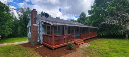 415 Round Hill Rd, Colchester, CT 06420-3833