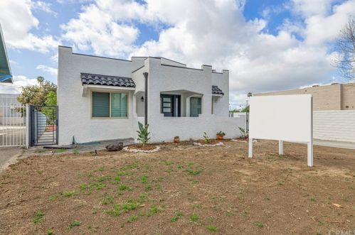 1638 4th St, Santa Ana, CA 92701-5148