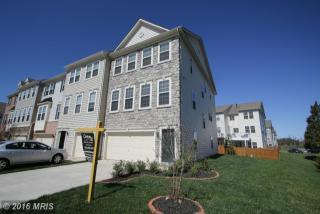 42214 Field Post Sq, Fairfax, VA 20152-4500