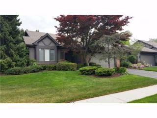 6831 Milrose Ln, Toledo, OH 43617-1297