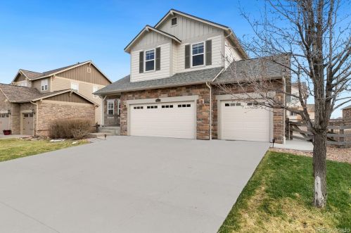 24324 4th Dr, Aurora, CO 80018-1593