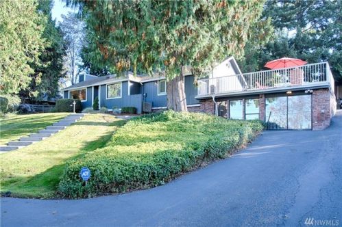 714 Sunset Blvd, Seattle, WA 98056-2805