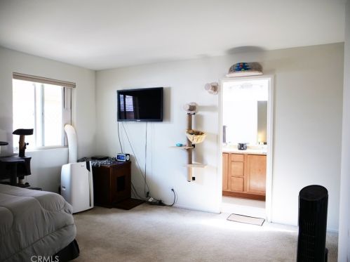 43113 Homestead St, Lancaster CA  93535-4837 exterior