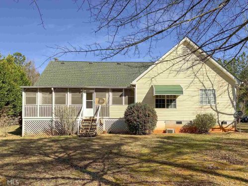 104 Twilight Ct, Jackson, GA 30233-3122